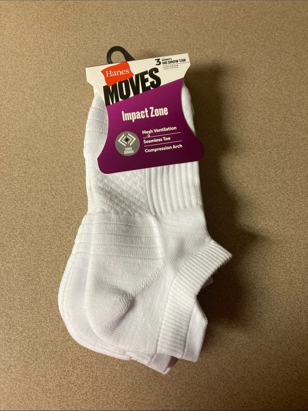 Hanes White No-Show tab Athletic Socks - Impact Zone Cushioning (3 Pack)